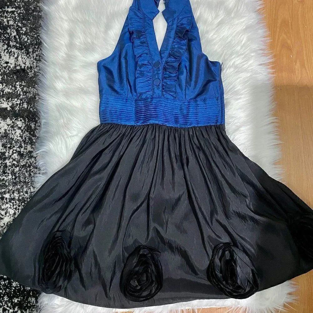 Papaya Blue & Black V- Neck Sleeveless Dress